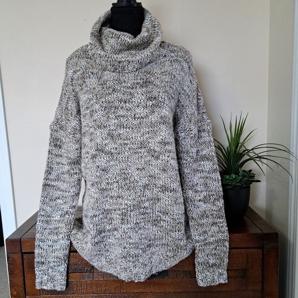 Garage Sweater Loose Knit Women's Medium Tan Cream Brown Soft Funnel Neck - Picture 1 of 14